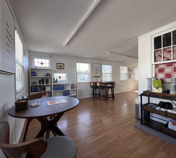 coffee cart and chairs at Jacksonville addiction treatment center
